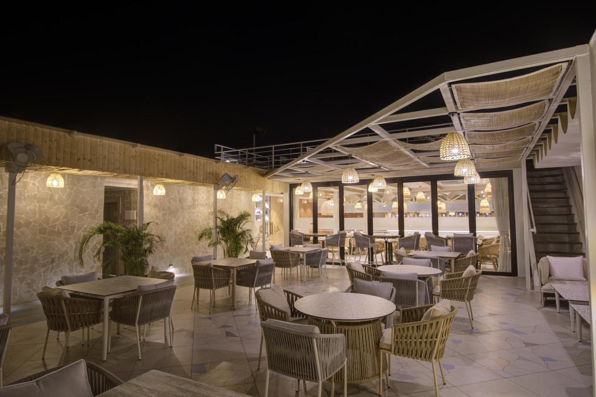 Faizābād Cygnett Collection K K Hotel מראה חיצוני תמונה